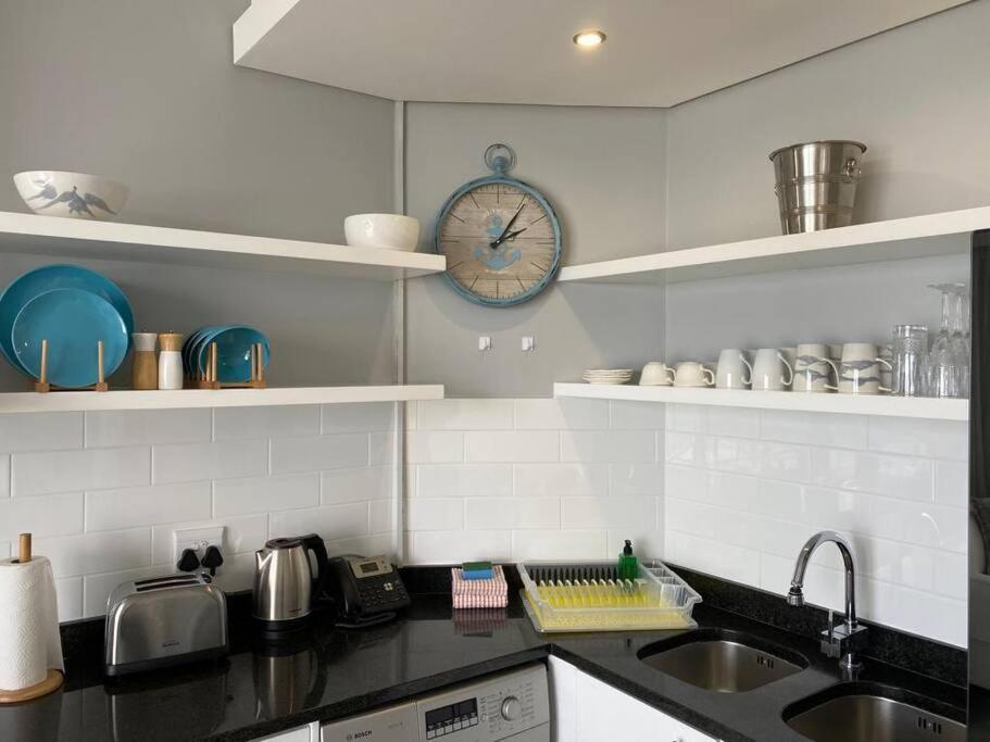 205 Infinity Apartment ケープタウン エクステリア 写真